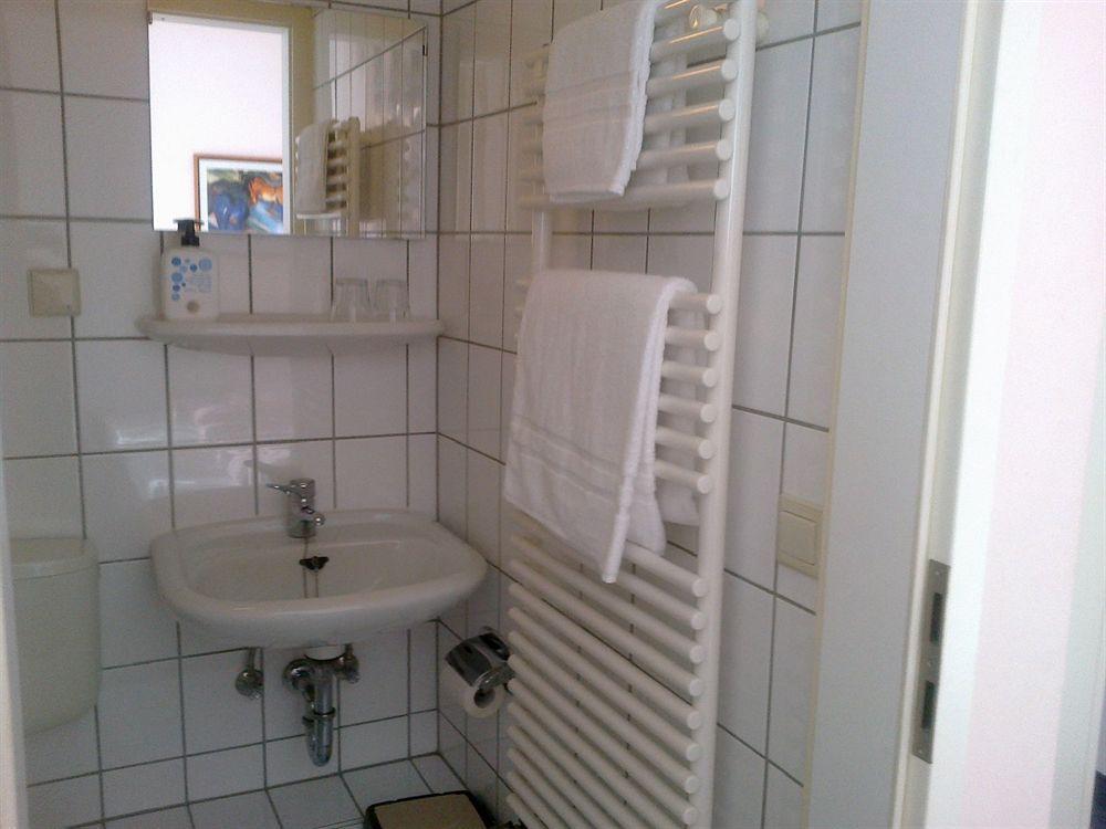ברלין Hotel Azur מראה חיצוני תמונה